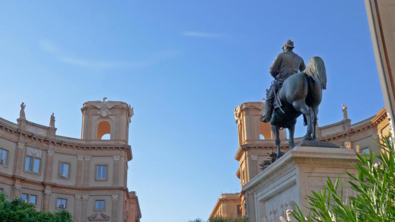 Giachi Friendly Rooms Alla Stazione Palermo Exterior photo